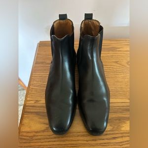 11.5D Allen Edmonds Chelsea Boots